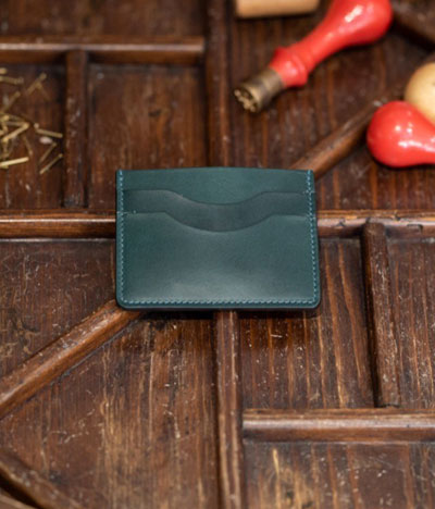 THE CREDIT CARD HOLDER - Il Bussetto Firenze